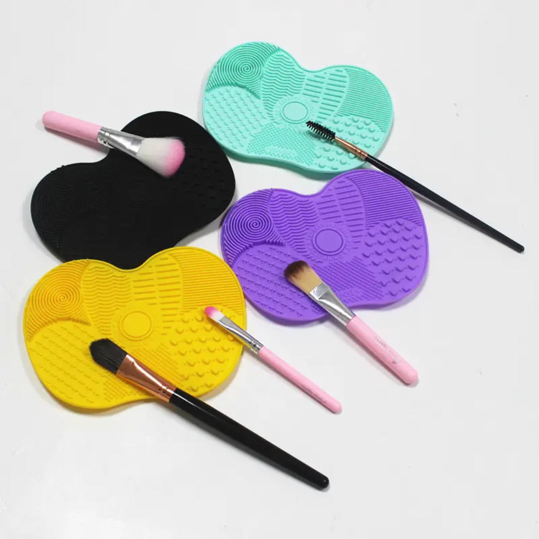 Professional Silicone Makeup Brush Cleaning Mat with Multiple Textures