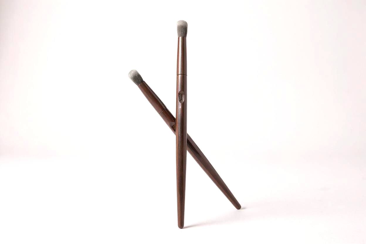 Flawless Application: Rose Gold Makeup Brush Set