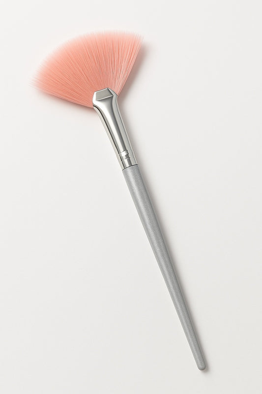 Professional Pink Fan Makeup Brush for Highlighter & Dusting